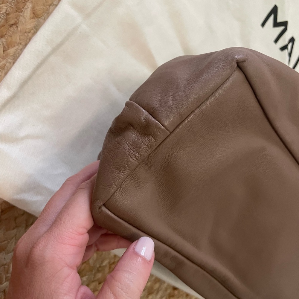 Mansur Gavriel Oversized Cloud Clutch in Biscotto - Picture 5 of 8